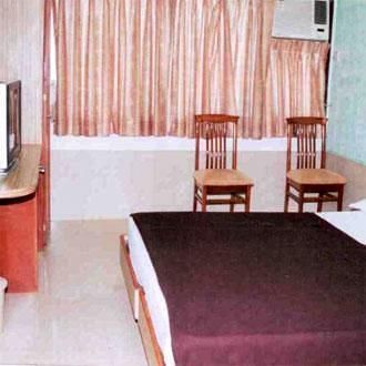 Check Inn Hotel Mumbai Ngoại thất bức ảnh